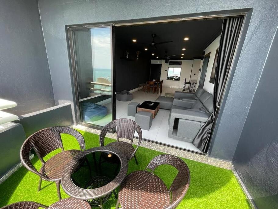 The Arena Tanjung Tuan Port Dickson Leilighet Eksteriør bilde