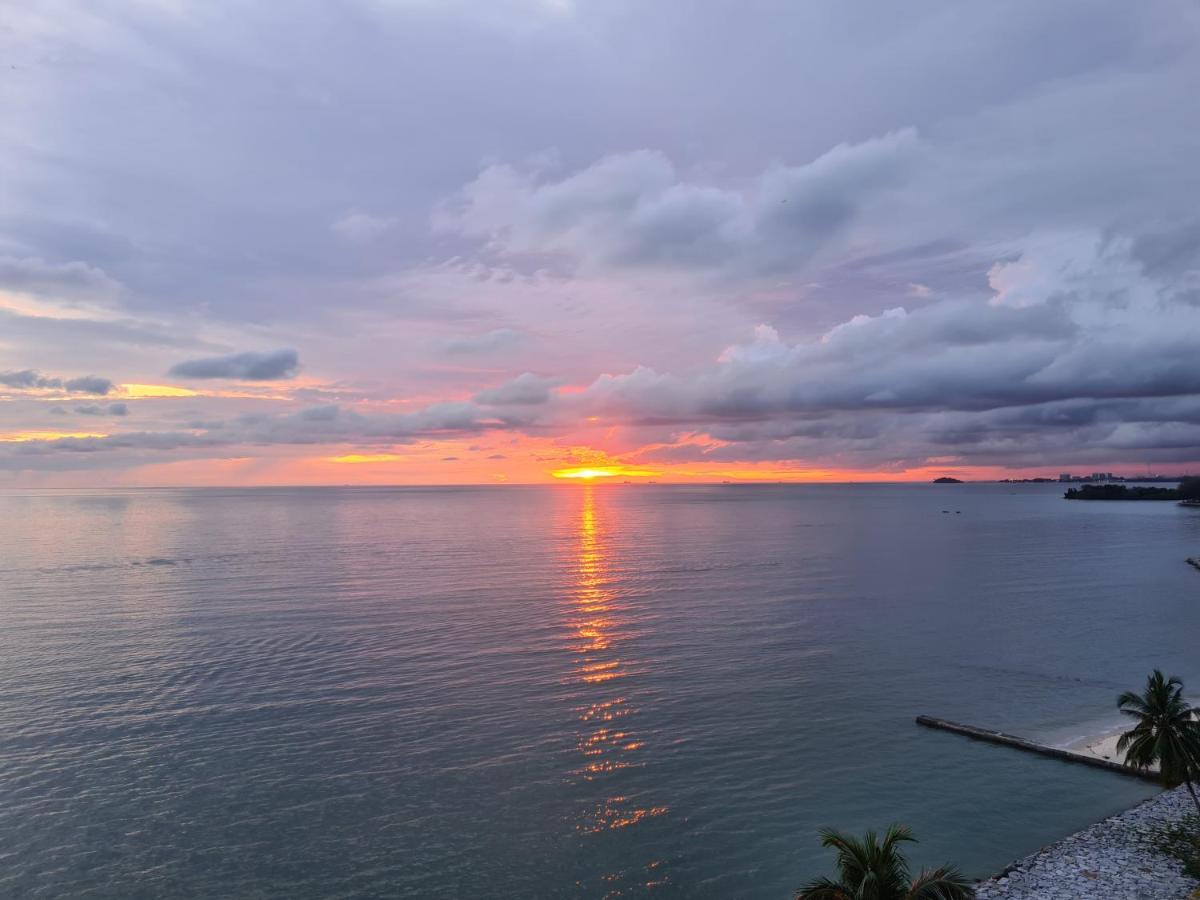 The Arena Tanjung Tuan Port Dickson Leilighet Eksteriør bilde